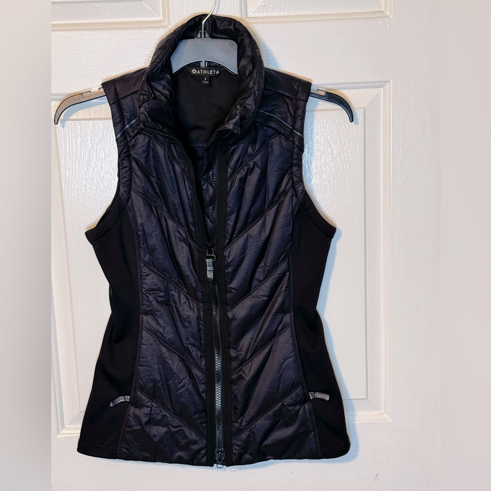 Athleta Vest Size Small
